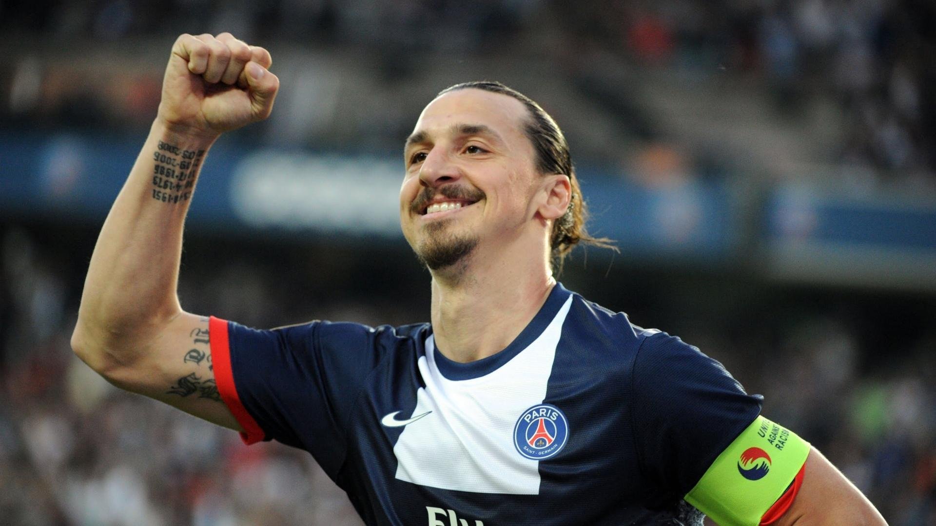 粉丝互动盛典:车迷见证冠军荣耀时刻,车是谁的粉丝名