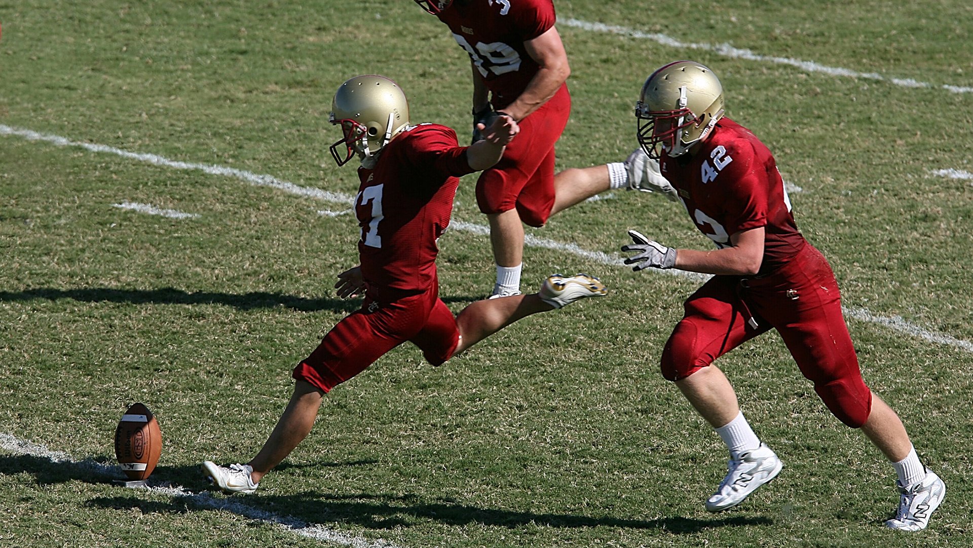 边走边打:台球运动的休闲娱乐新体验,打台球走位教学视频